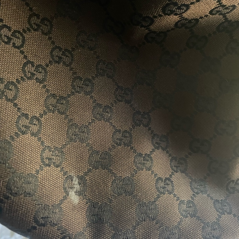 Gucci Brown GG Canvas Hobo purse, size: medium. Pre-loved - Picture 10 of 13